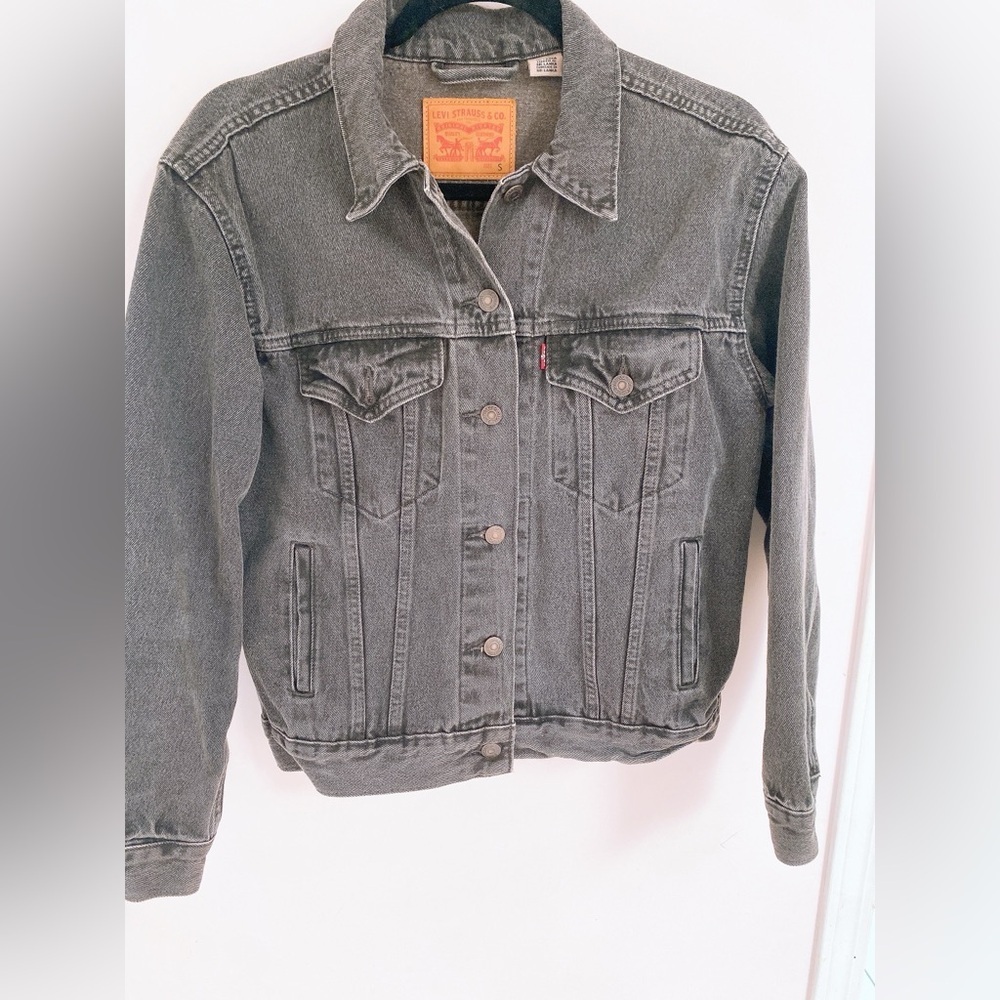 Levi’s 90s Trucker Jacket - Picture 3 of 7